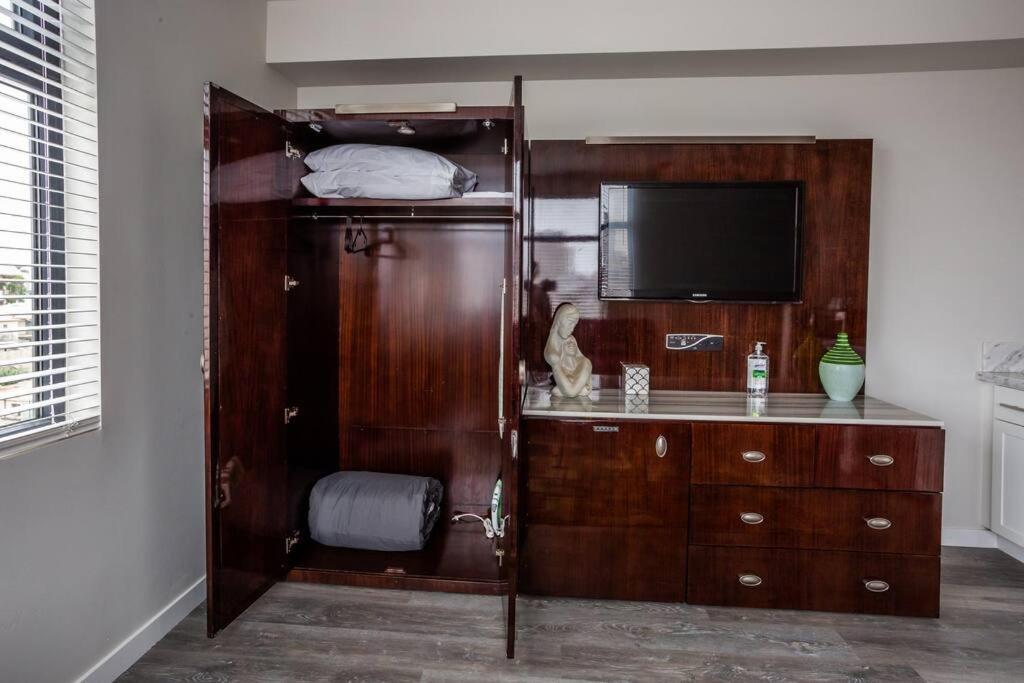 Cali King Size One Bedroom Luxurious Suite In Dtsd San Diego Esterno foto